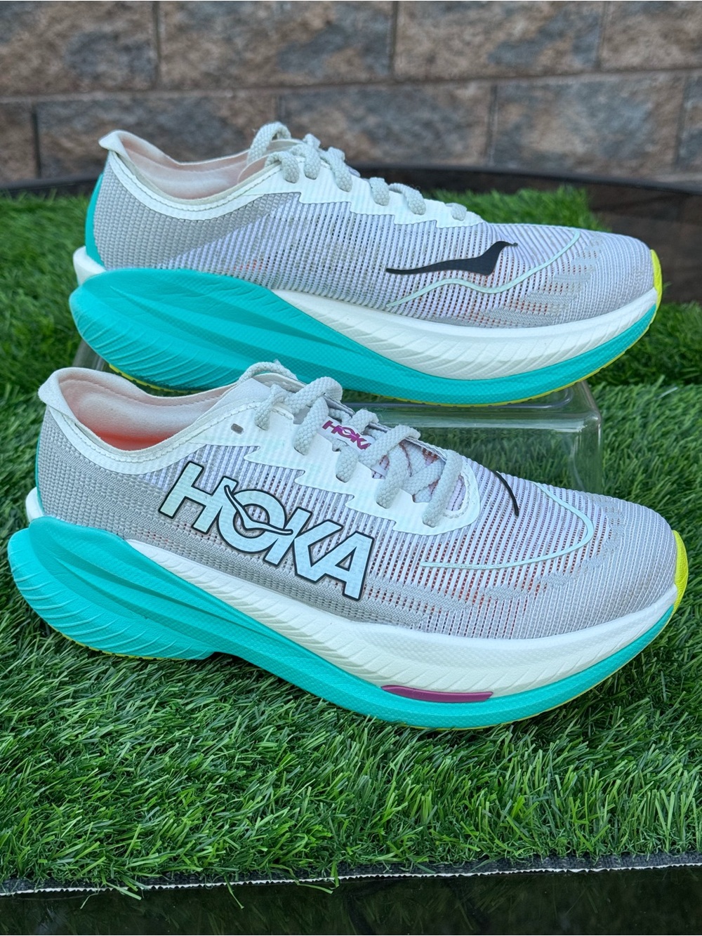 HOKA Womens Mach X 2 Road-Running Shoes - Picture 4 of 9